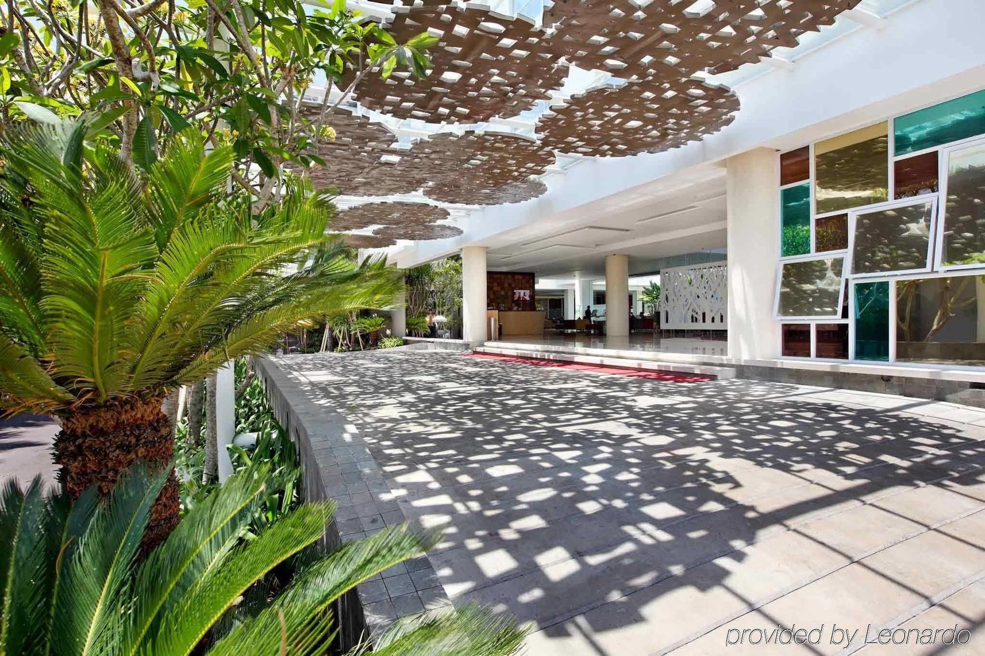Harvestland Hotel Bali Кута Екстериор снимка