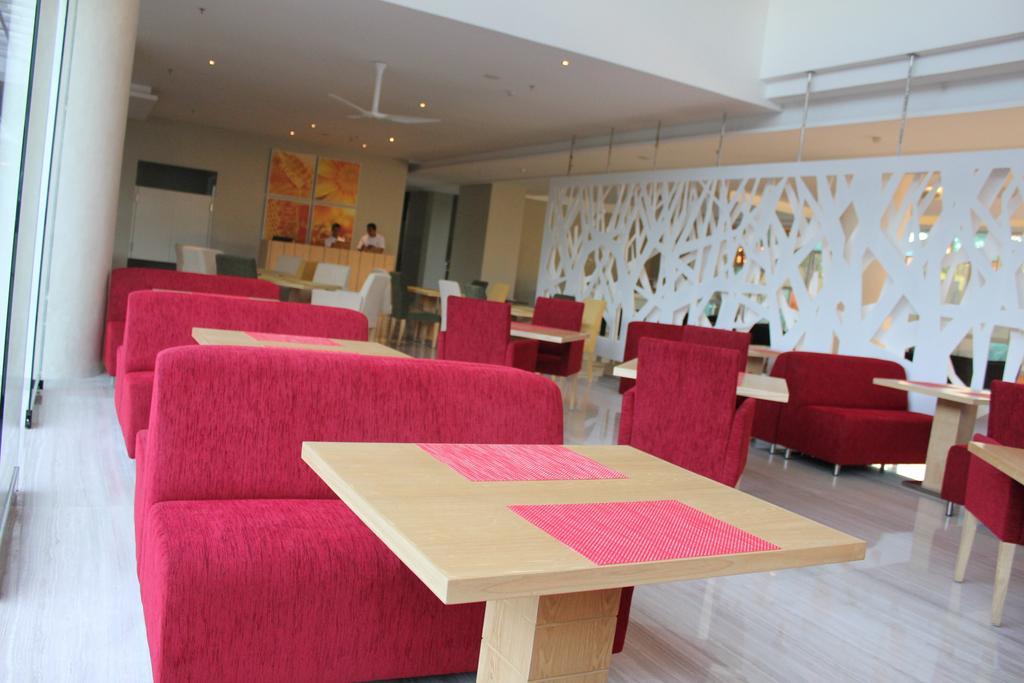 Harvestland Hotel Bali Кута Екстериор снимка