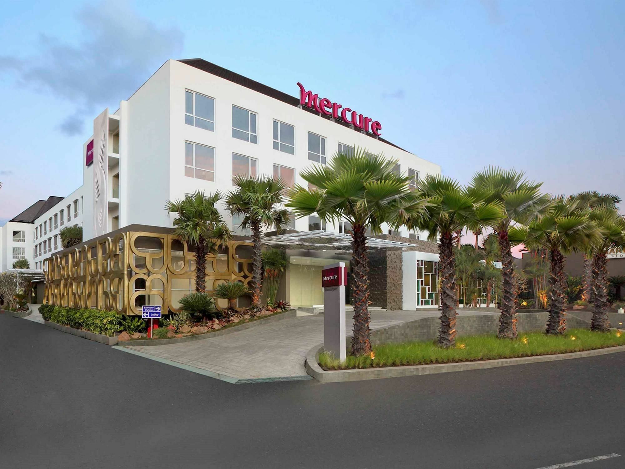 Harvestland Hotel Bali Кута Екстериор снимка