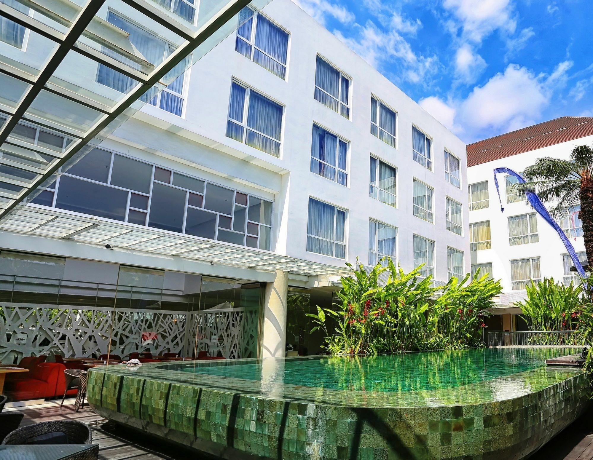 Harvestland Hotel Bali Кута Екстериор снимка
